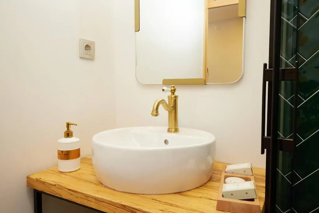 דירה איסטמבול Spacious 3Br W Elevator&Ac In Taksim טורקיה