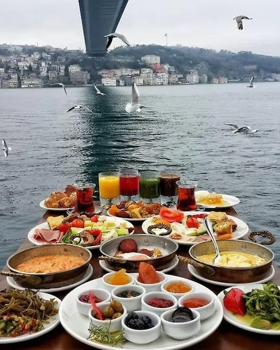 איסטמבול Spacious 3Br W Elevator&Ac In Taksim דירה
