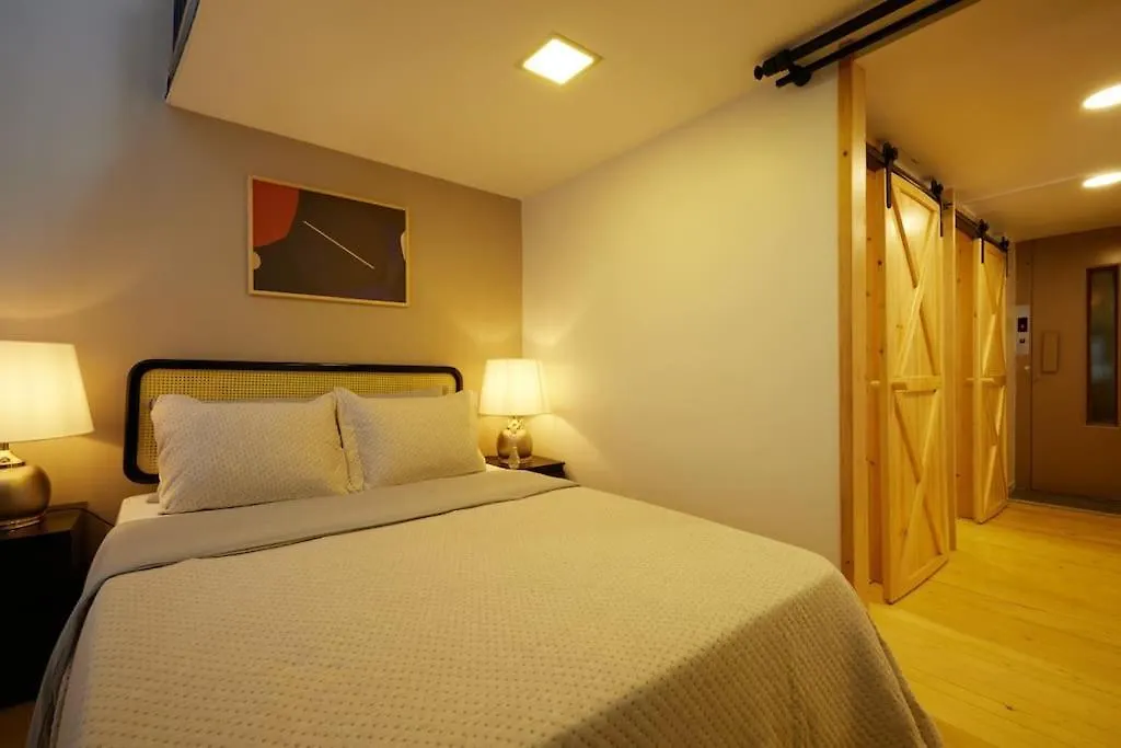Spacious 3Br W Elevator&Ac In Taksim 伊斯坦布尔 0*,  土耳其